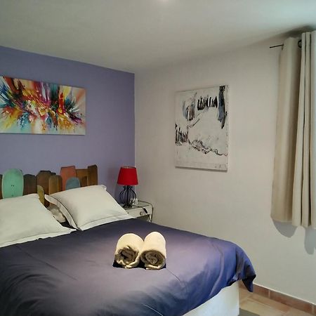 Hotel Au Mas Saint Pierre Pignans Zewnętrze zdjęcie