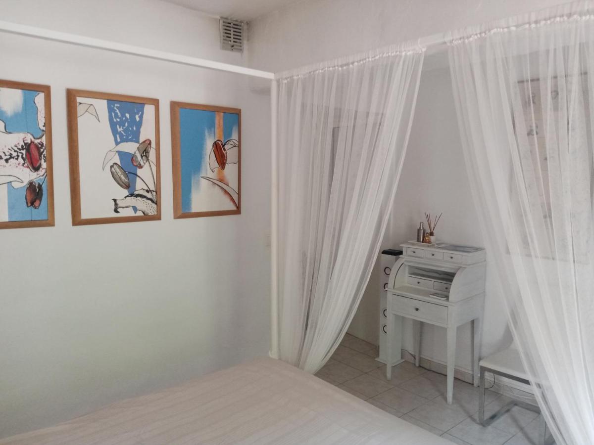 Hotel Au Mas Saint Pierre Pignans Zewnętrze zdjęcie
