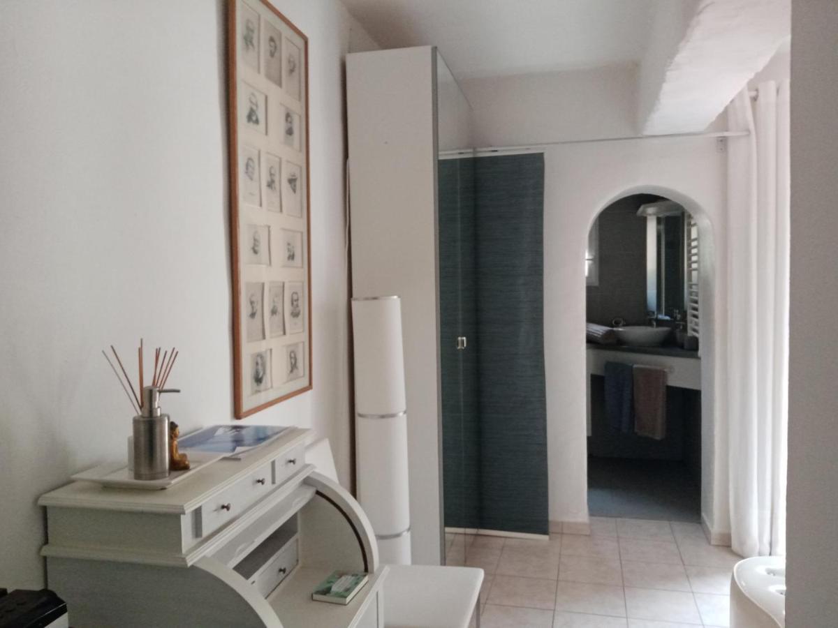 Hotel Au Mas Saint Pierre Pignans Zewnętrze zdjęcie