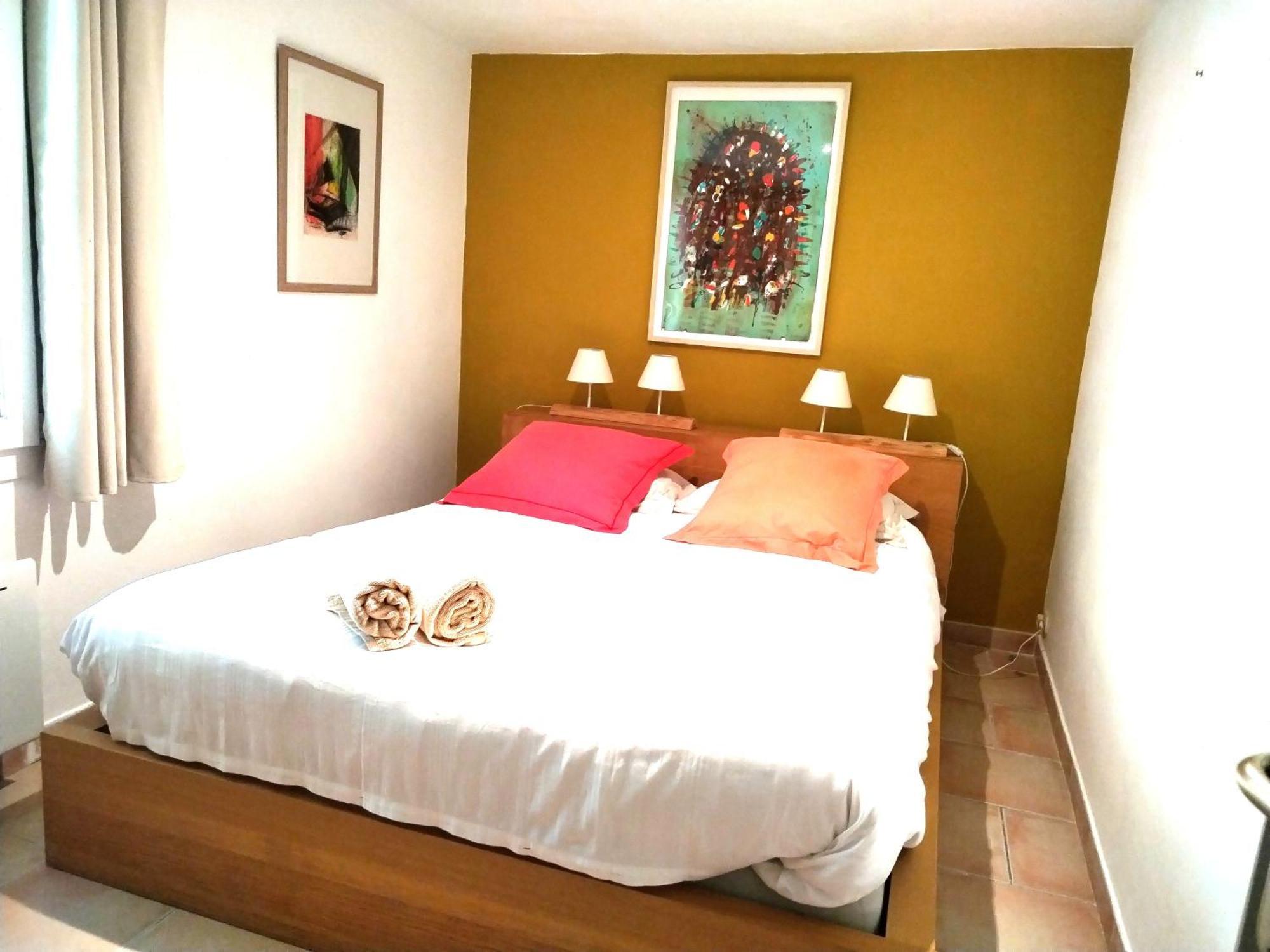 Hotel Au Mas Saint Pierre Pignans Zewnętrze zdjęcie