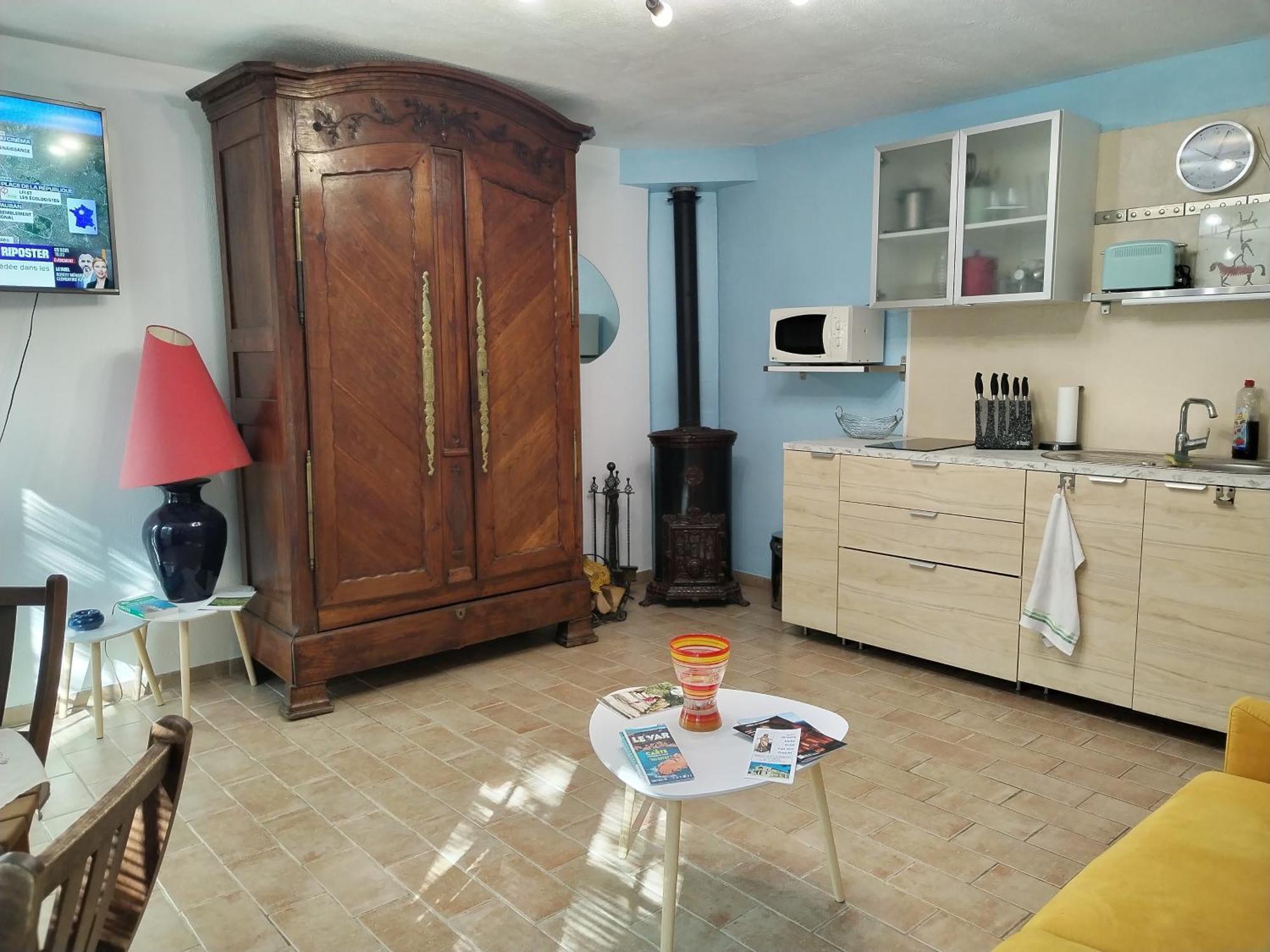 Hotel Au Mas Saint Pierre Pignans Zewnętrze zdjęcie