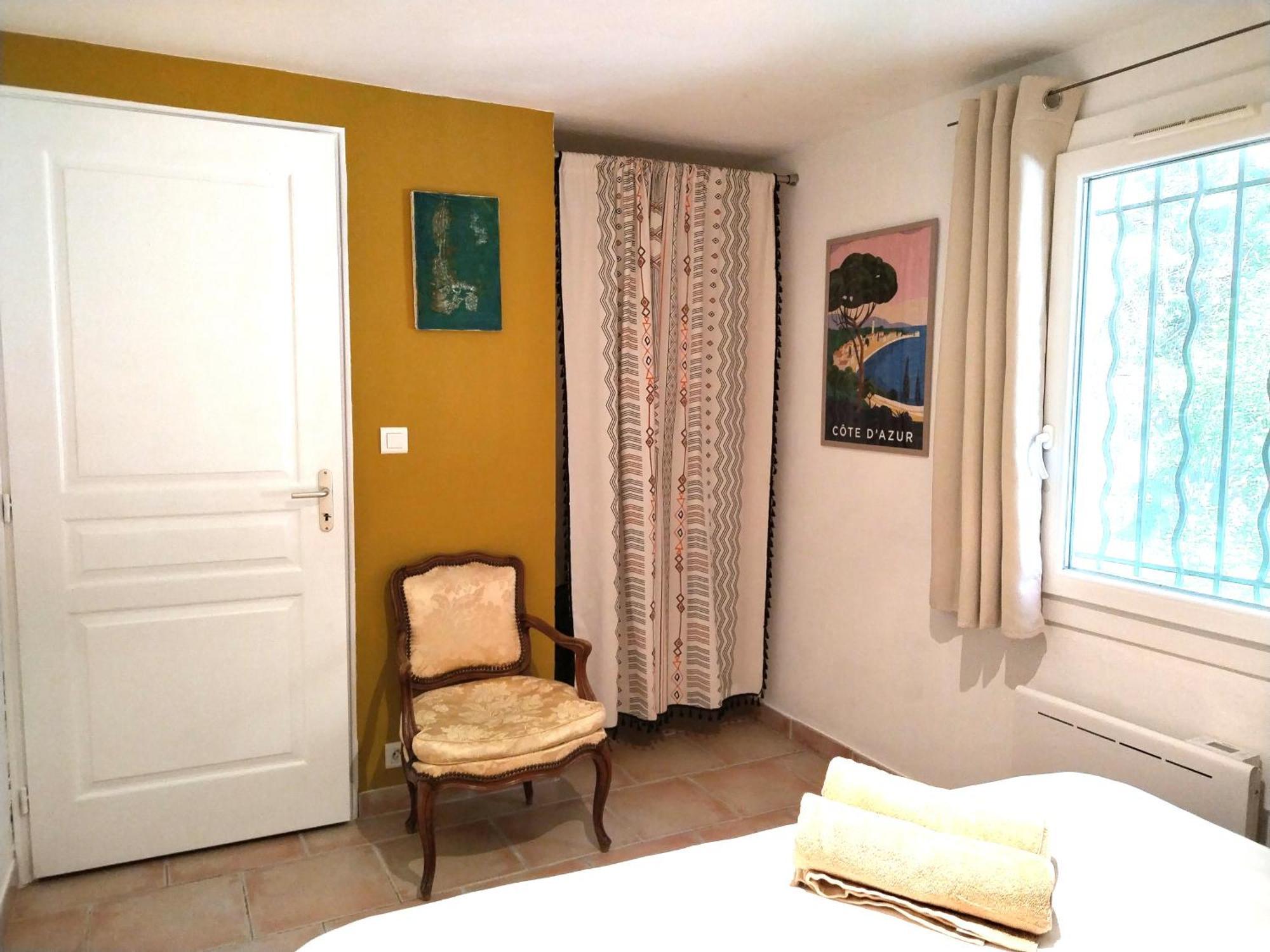 Hotel Au Mas Saint Pierre Pignans Zewnętrze zdjęcie